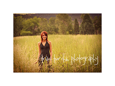 senior portrait in colorado field