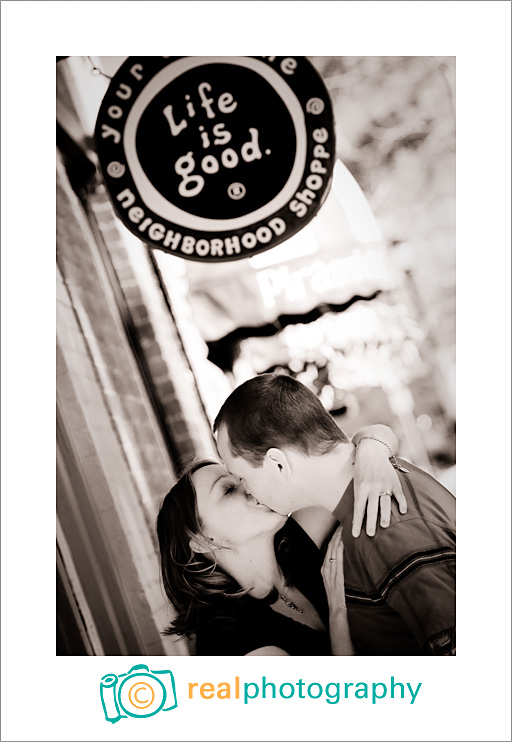 colorado springs engagement photo