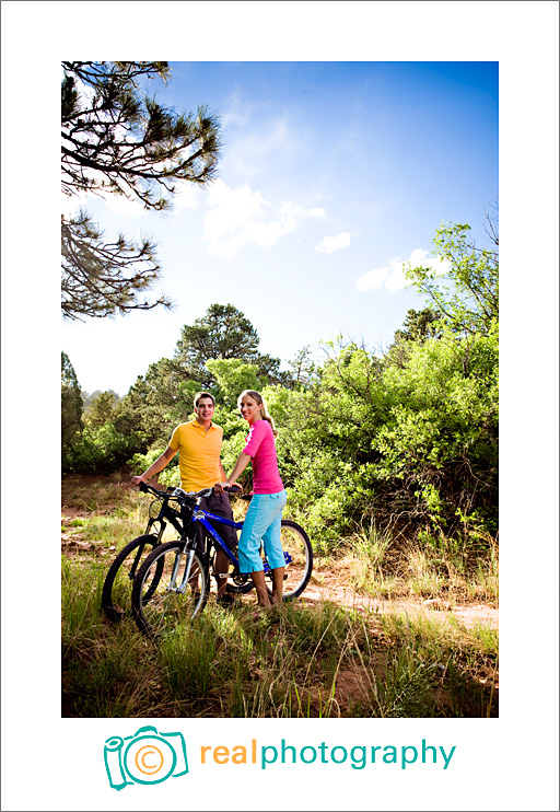 colorado springs outdoor engagement photo