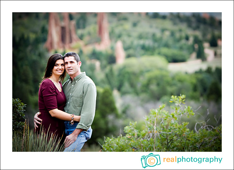 garden of the gods engagement pictures