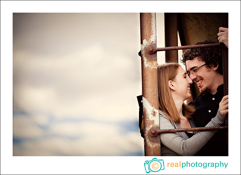 engagement portrait photographer