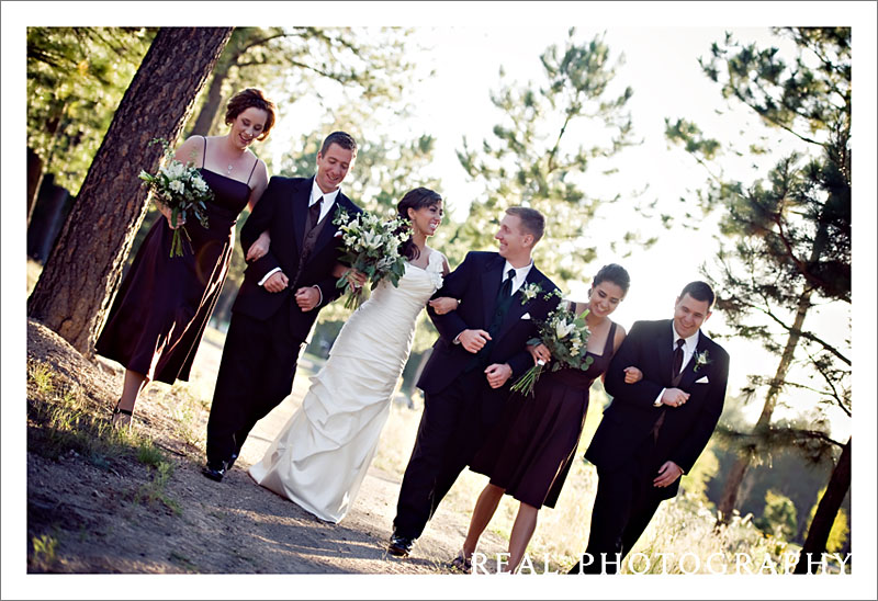 modern wedding party portrait photorapher lodge at cathedral pines